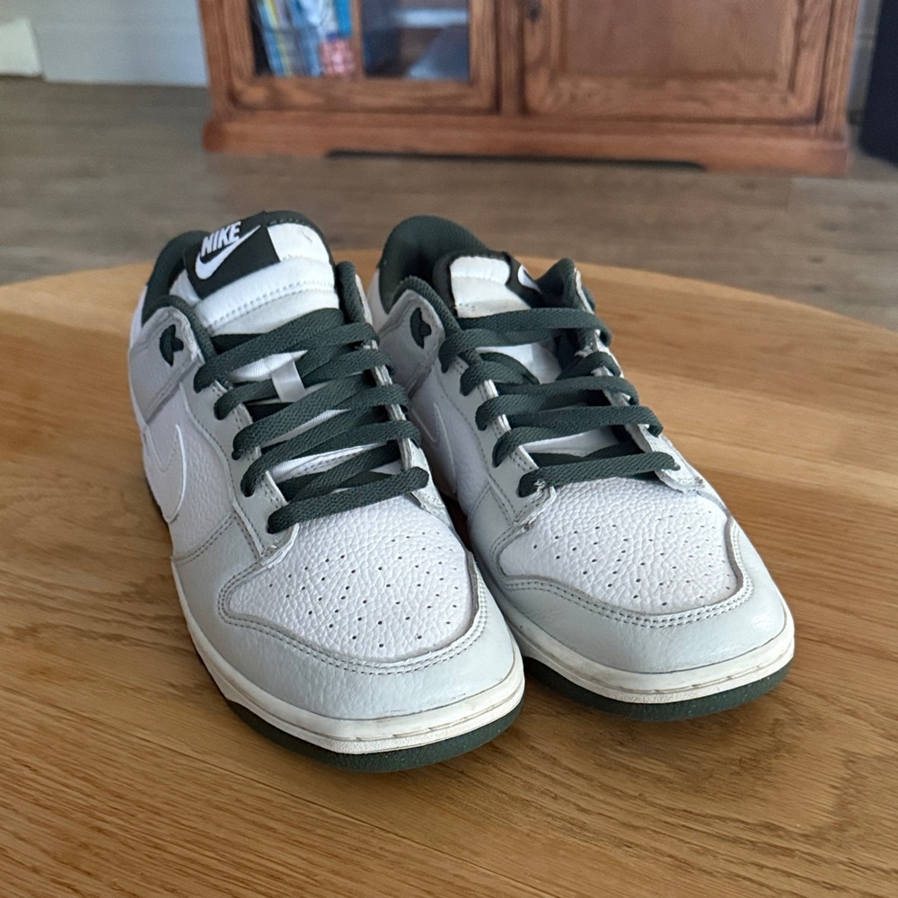 Nike Men's White and Dark Green Sneakers